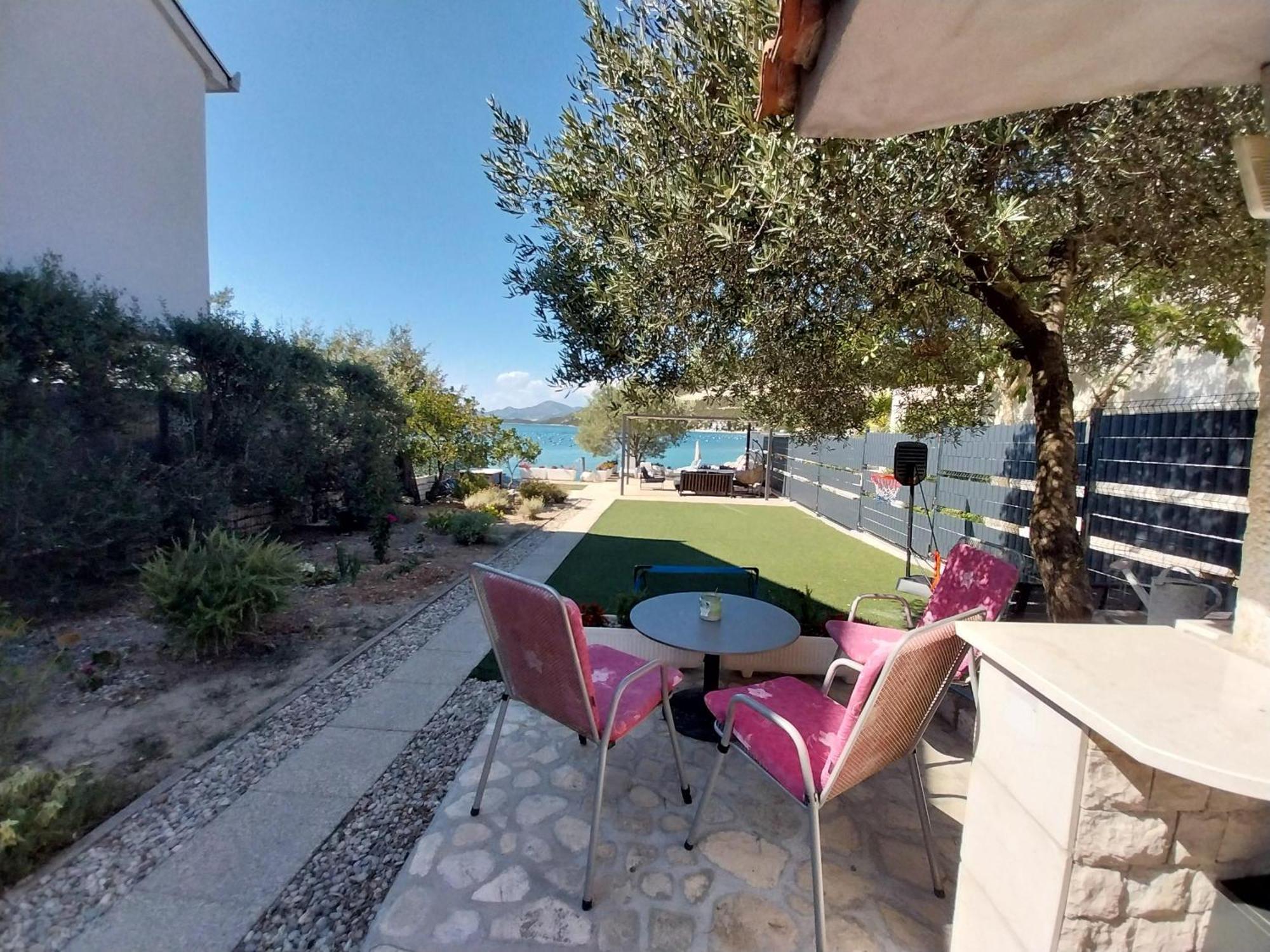Appartement Kuca Za Odmor >Maro< à Ston Extérieur photo